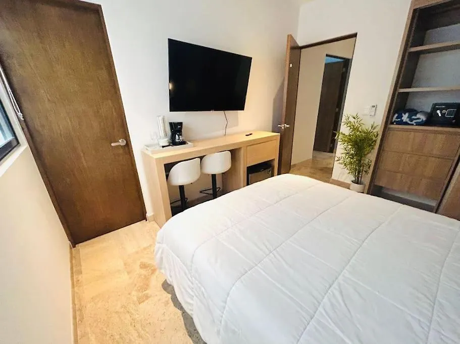 Ipana A402 Sea Style 2 Bedrooms Condo High Floor Playa del Carmen 0*,
